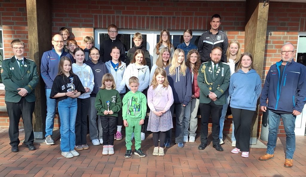 Jugendliche und Kinder beim Kreisjugendtag